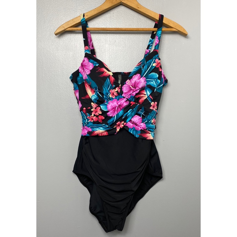 LANDS’ END Black and Floral One Piece Ruched Swimsuit